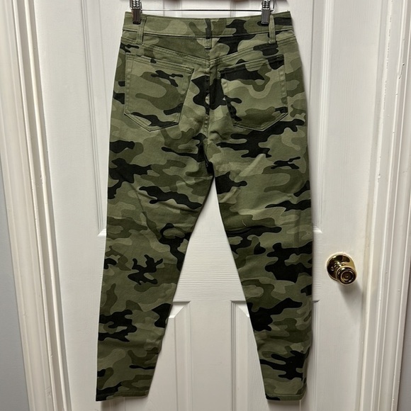 Nili Lotan for Target camouflage crop/ankle jeans size 2 - Picture 3 of 6